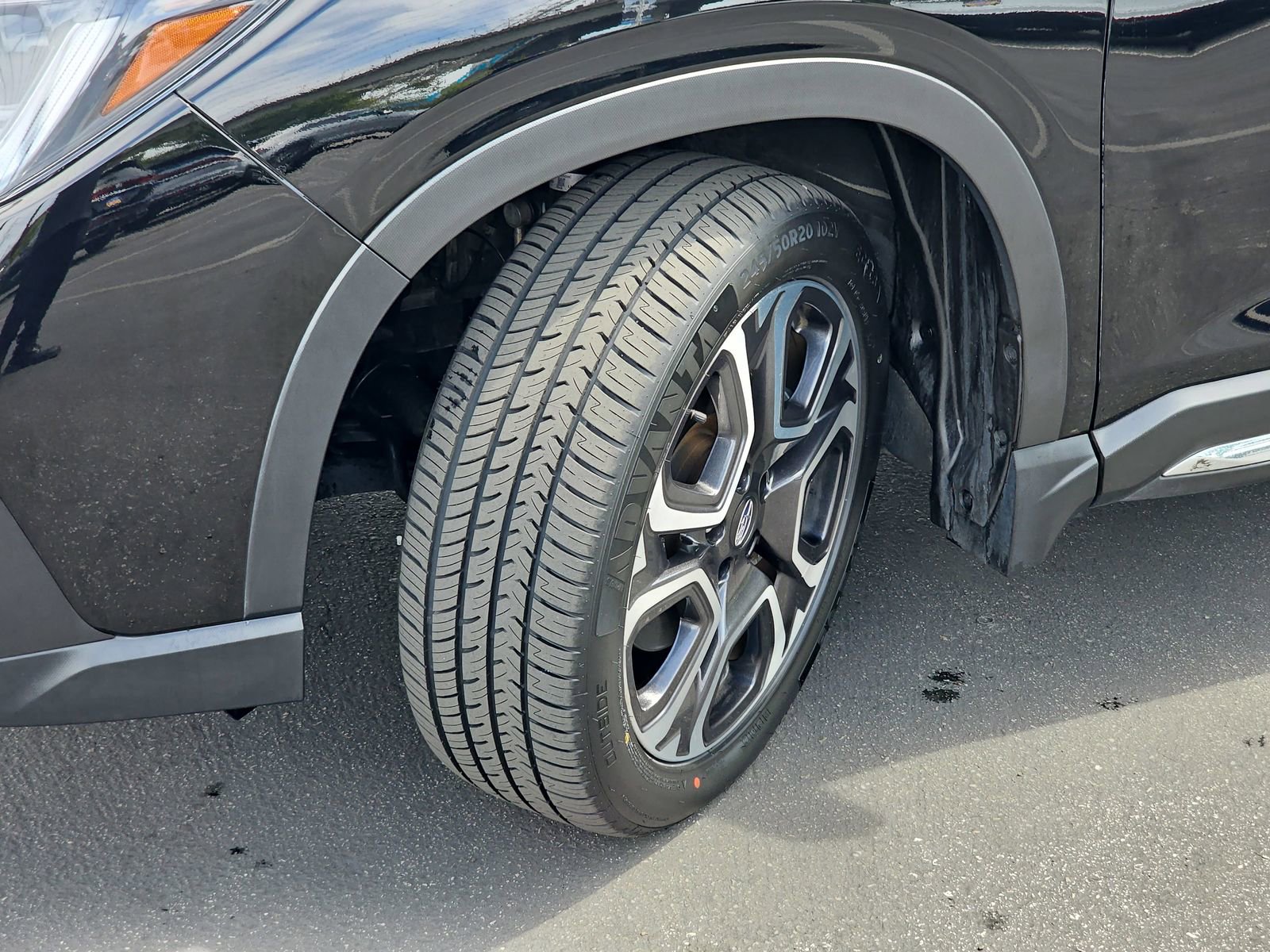 Certified 2023 Subaru Ascent Touring AWD/4WD image 34