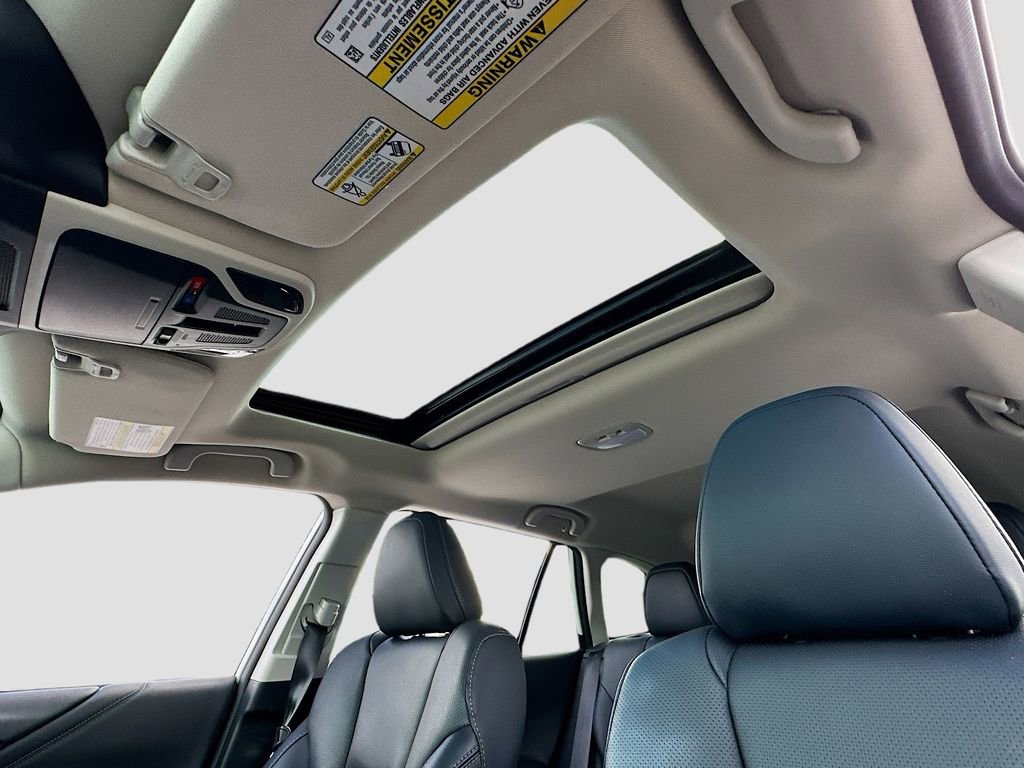Used 2023 Subaru Outback Limited image 23