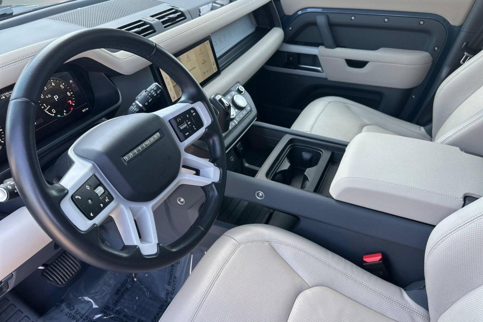 Certified 2023 Land Rover Defender 110 S AWD/4WD image 4