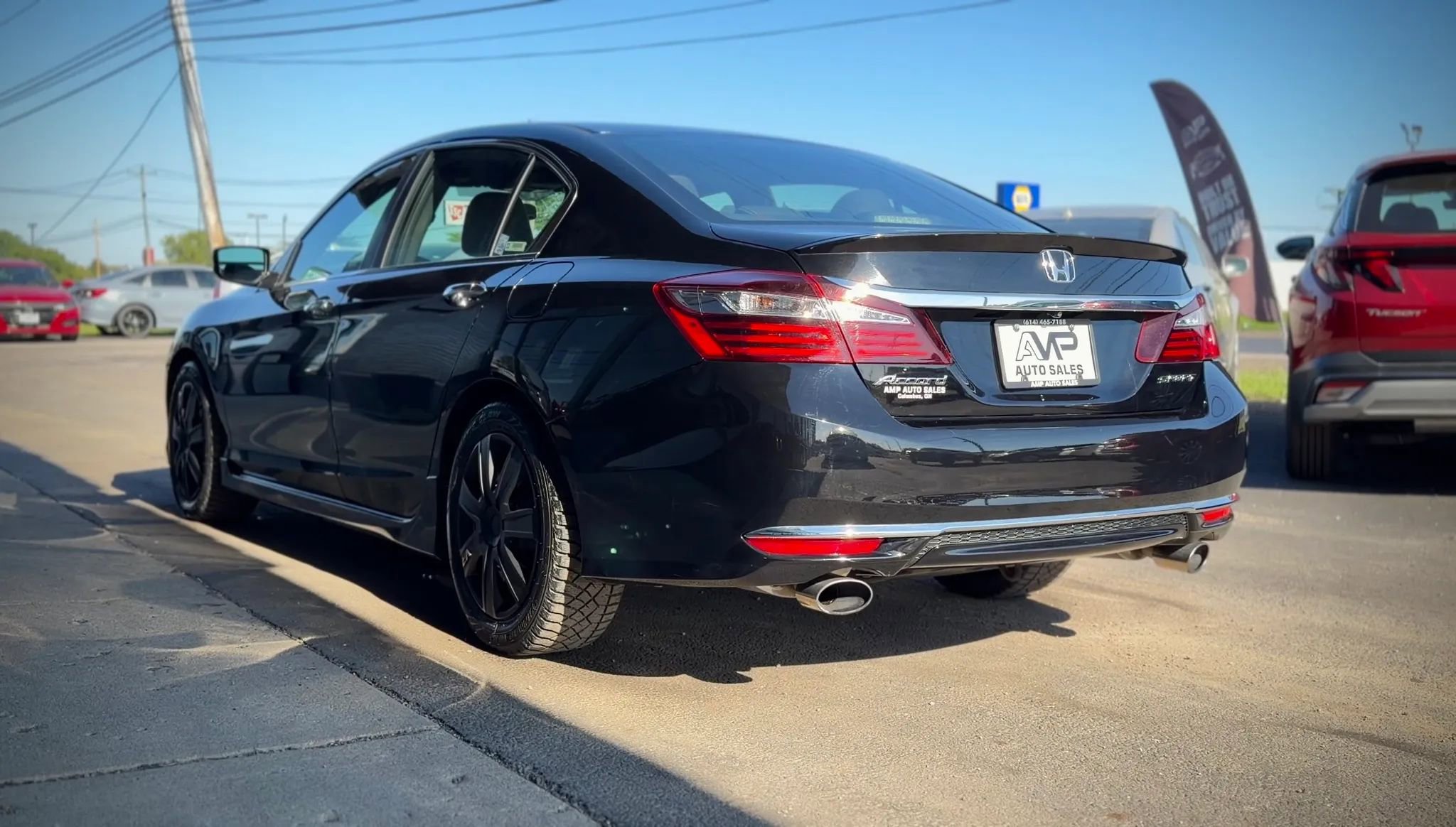 Used 2017 Honda Accord Sport image 4