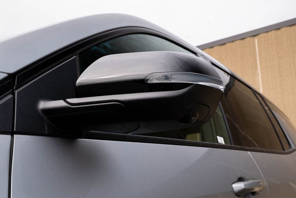 New 2026 Chevrolet Traverse RS image 11