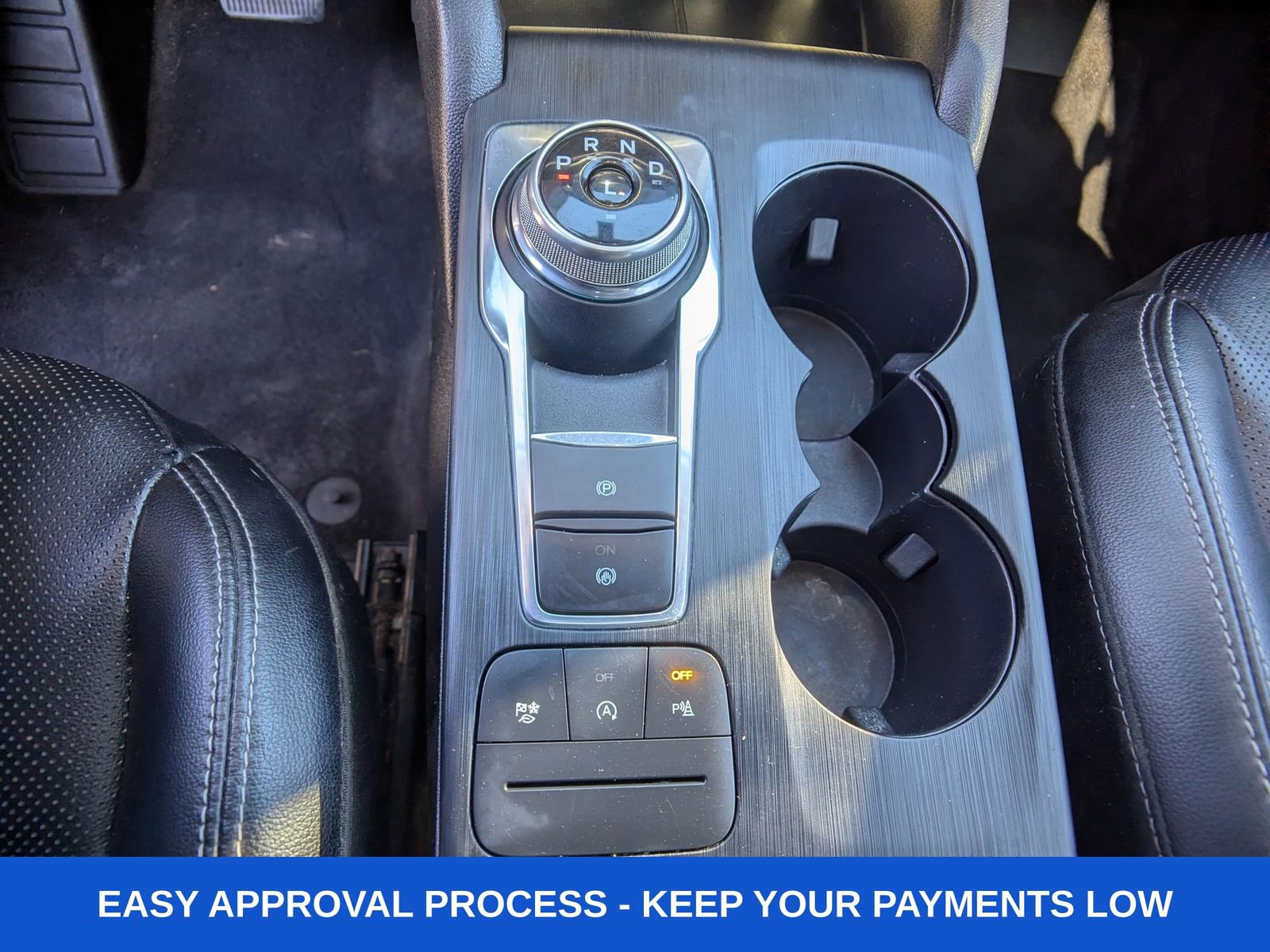 Used 2022 Ford Escape Titanium w/ Class II Trailer Tow Package image 29