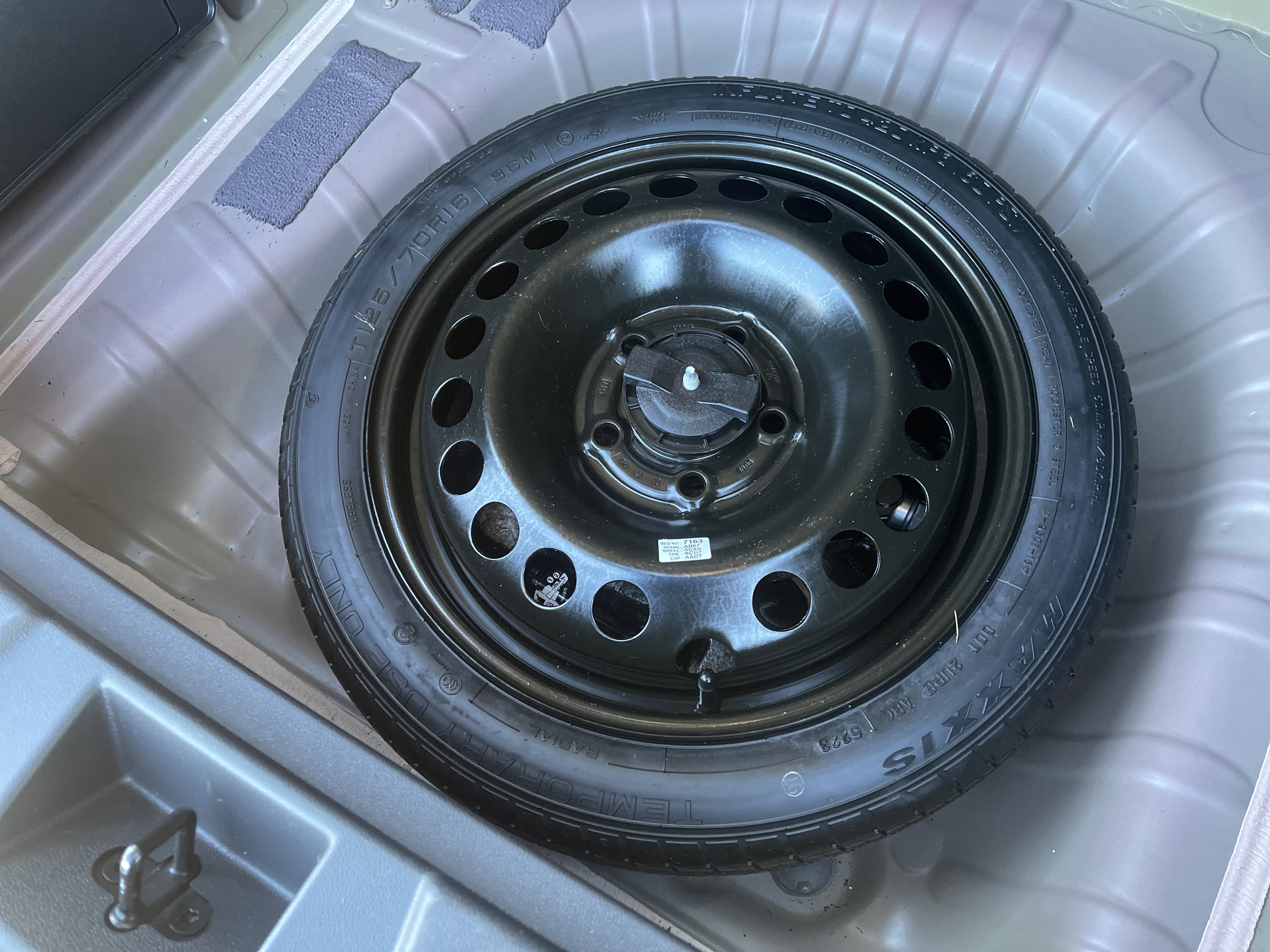 Used 2024 Chevrolet Trax LS w/ LS Convenience Package image 35