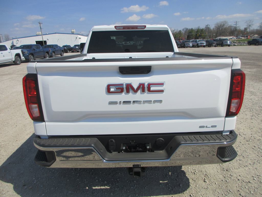 New 2026 GMC Sierra 1500 SLE image 6