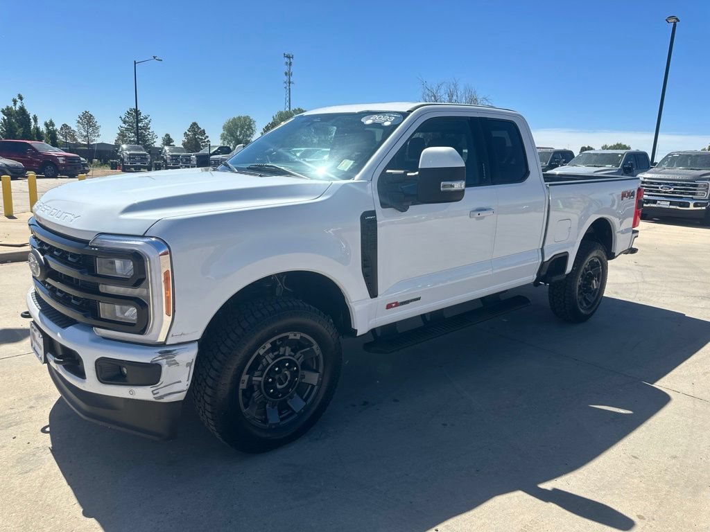 Used 2023 Ford F350 Lariat w/ Sport Appearance Package AWD/4WD image 34