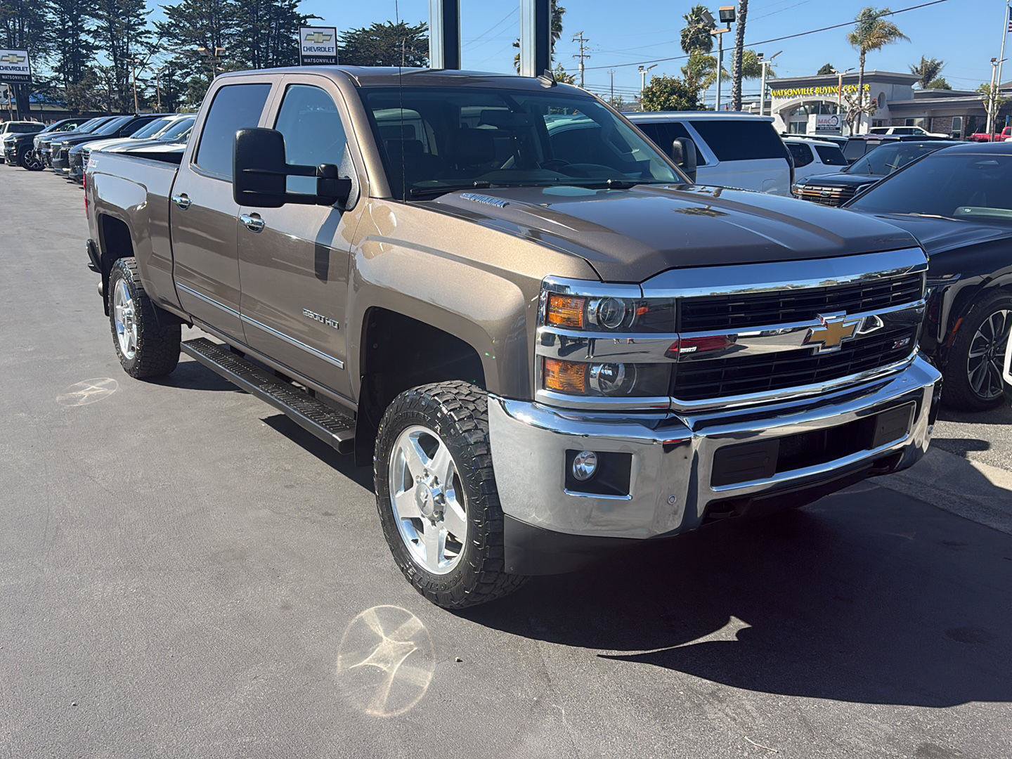 Used 2015 Chevrolet Silverado 2500 LTZ w/ Duramax Plus Package AWD/4WD image 2