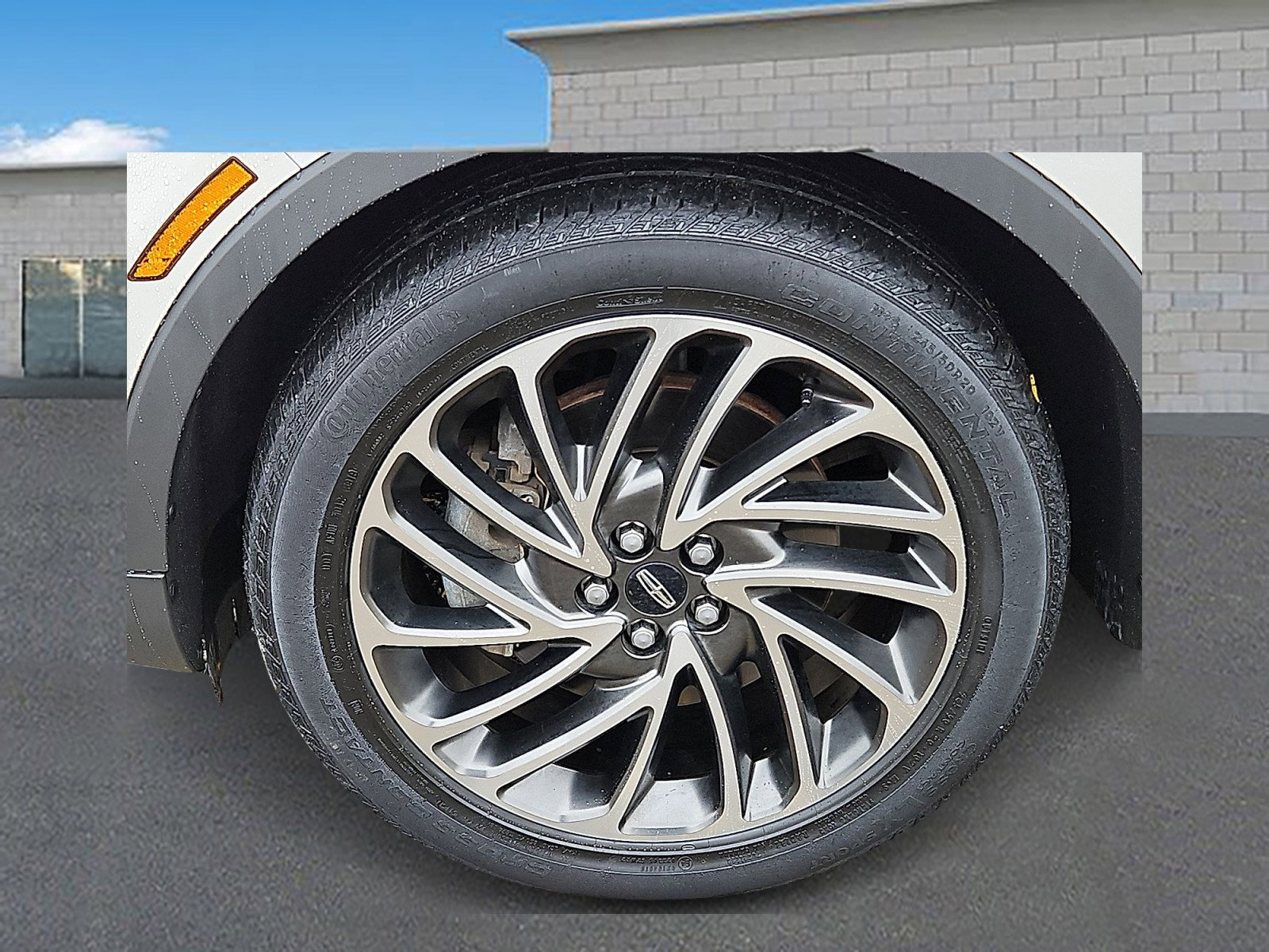 Used 2020 Lincoln Nautilus Reserve image 8