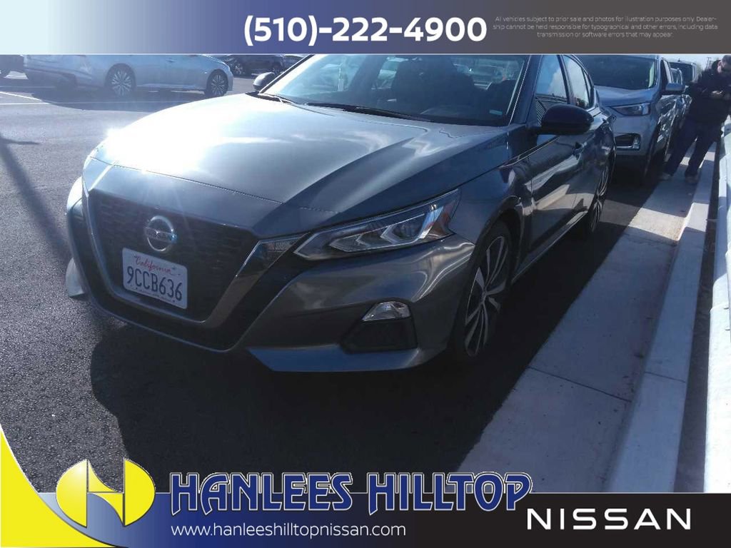 Used 2022 Nissan Altima 2.5 SR image 1