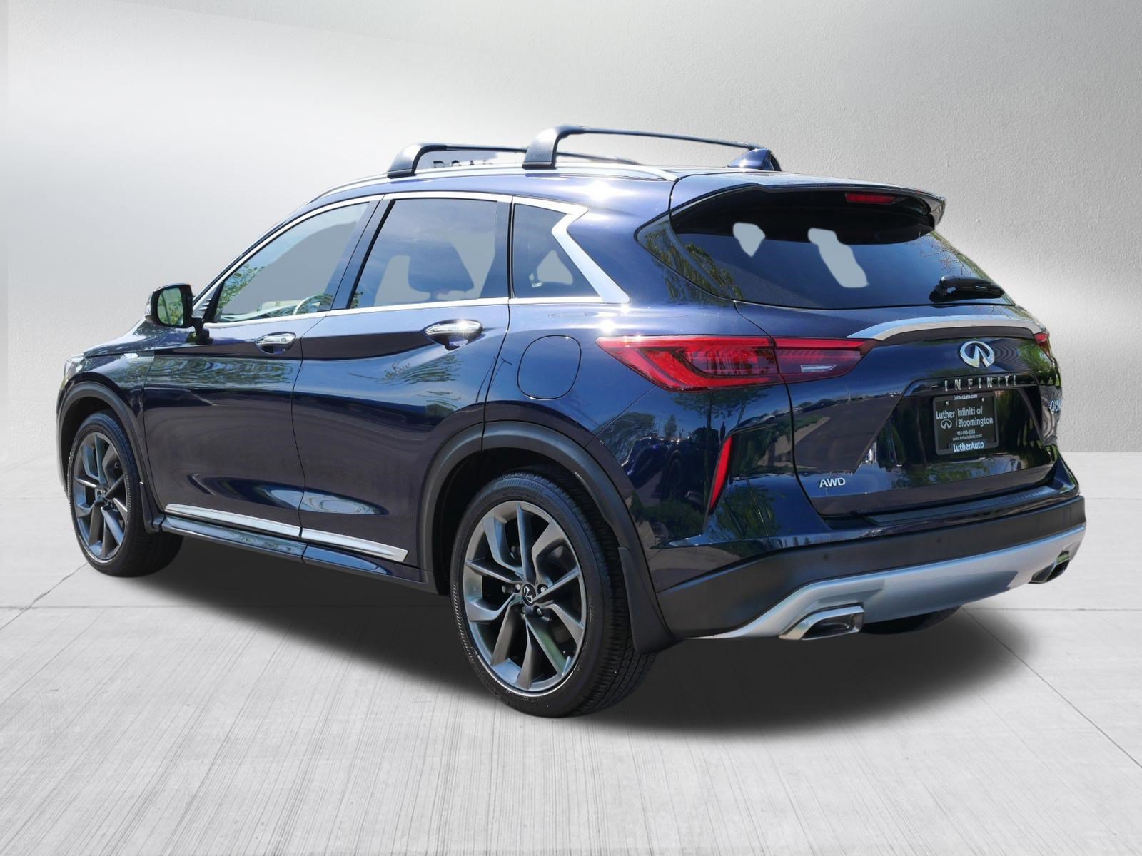 Certified 2023 INFINITI QX50 Sensory w/ Accent Package AWD/4WD image 5