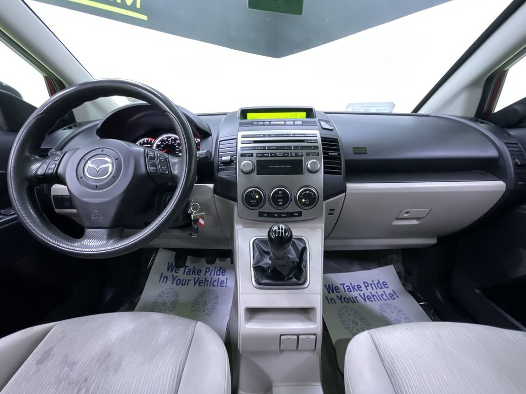 Used 2010 MAZDA MAZDA5 Sport image 17