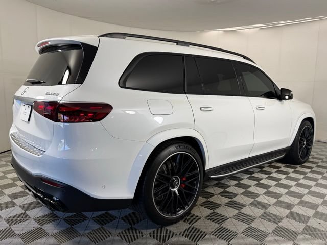 Used 2025 Mercedes-Benz GLS 63 AMG 4MATIC image 4