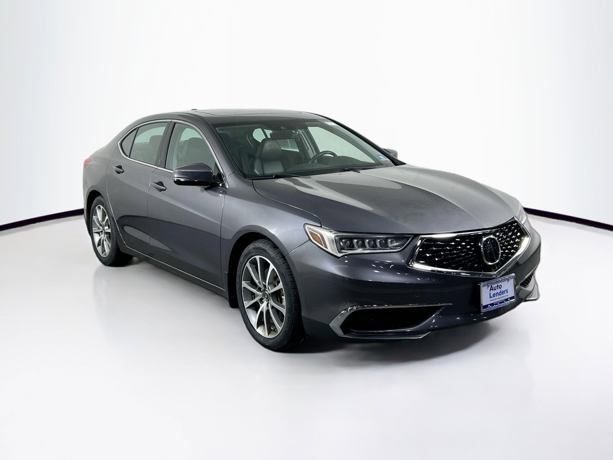 Used 2018 Acura TLX V6 SH-AWD image 3