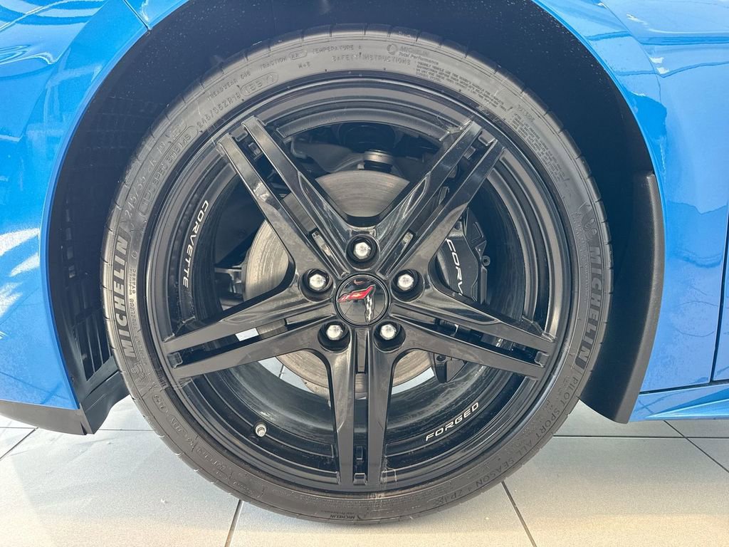 New 2026 Chevrolet Corvette Stingray Coupe w/ 1LT RWD image 9