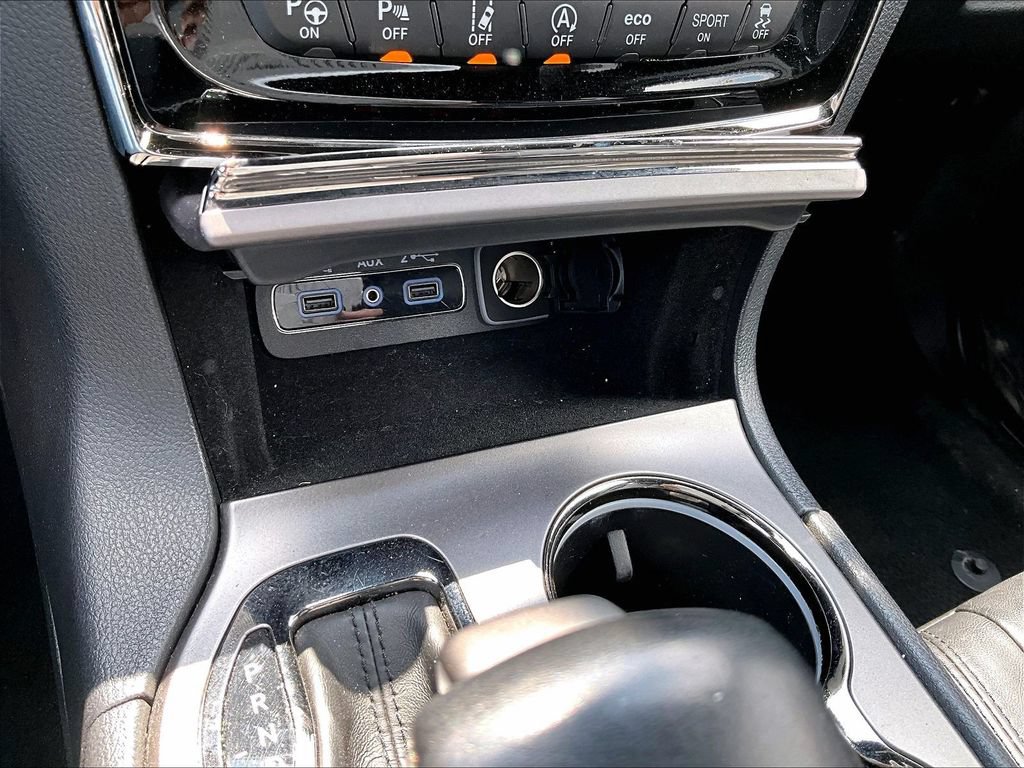 Used 2020 Jeep Grand Cherokee Limited X AWD/4WD image 31