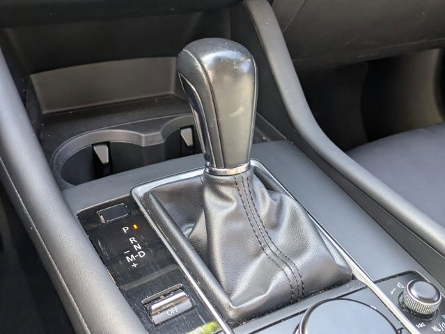 Used 2020 MAZDA MAZDA3 Sedan w/ Select Package image 11