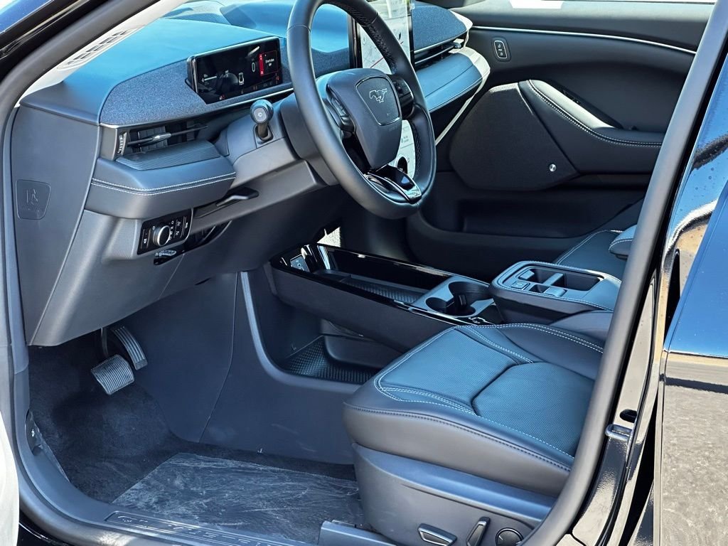 New 2026 Ford Mustang Mach-E Premium RWD image 5