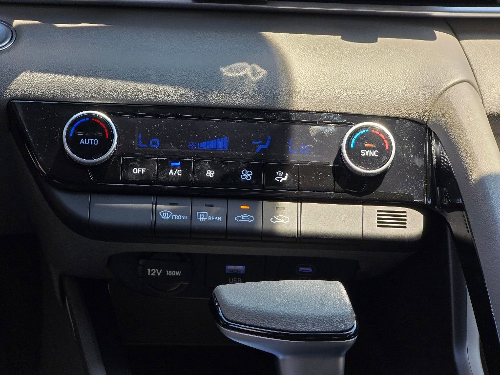 New 2025 Hyundai Elantra Blue image 15
