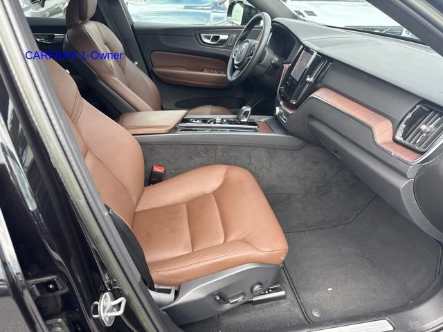 Certified 2023 Volvo XC60 B5 Plus w/ Climate Package AWD/4WD image 3