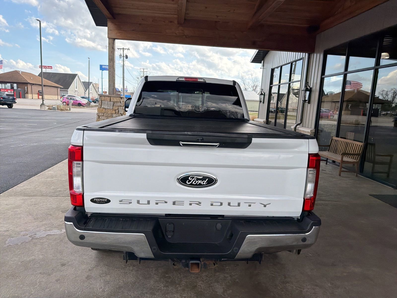 Used 2019 Ford F250 Lariat w/ Lariat Value Package AWD/4WD image 23