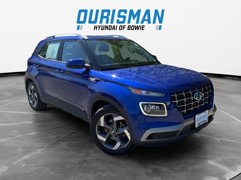 Used 2023 Hyundai Venue Limited FWD image 1