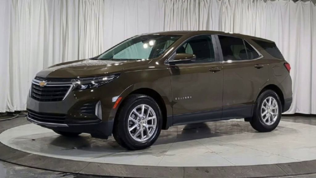 Used 2023 Chevrolet Equinox LT FWD image 5