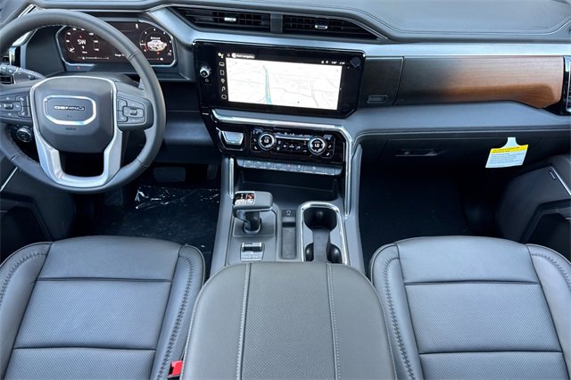 New 2026 GMC Sierra 1500 Denali w/ Denali Reserve Package image 15