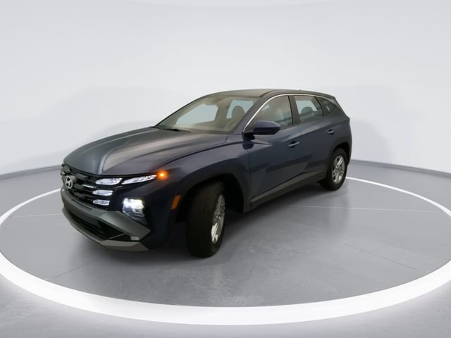 Certified 2026 Hyundai Tucson SE FWD image 2