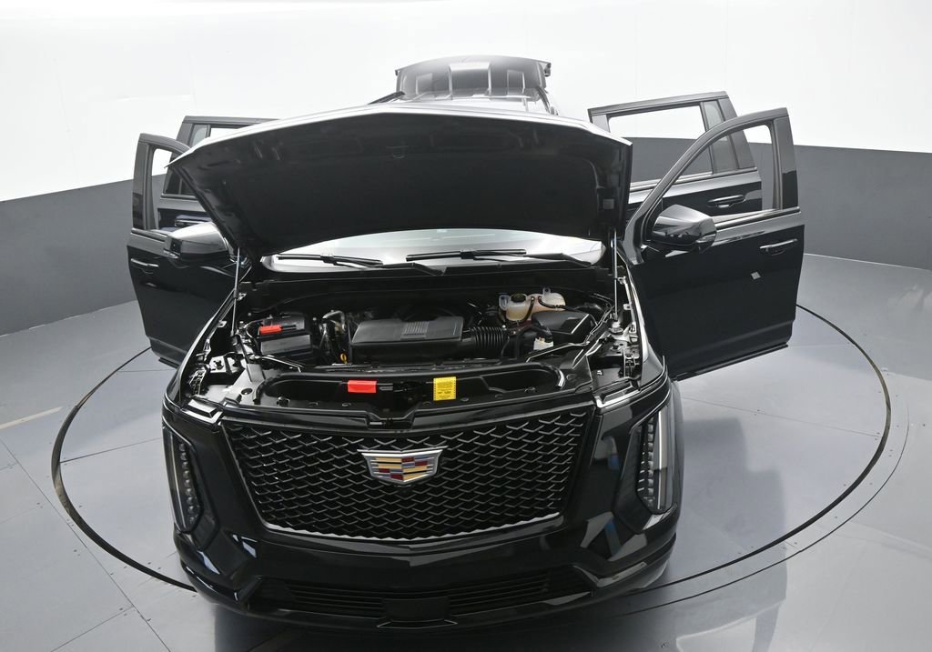 Used 2025 Cadillac Escalade ESV Sport w/ Touring Package image 84