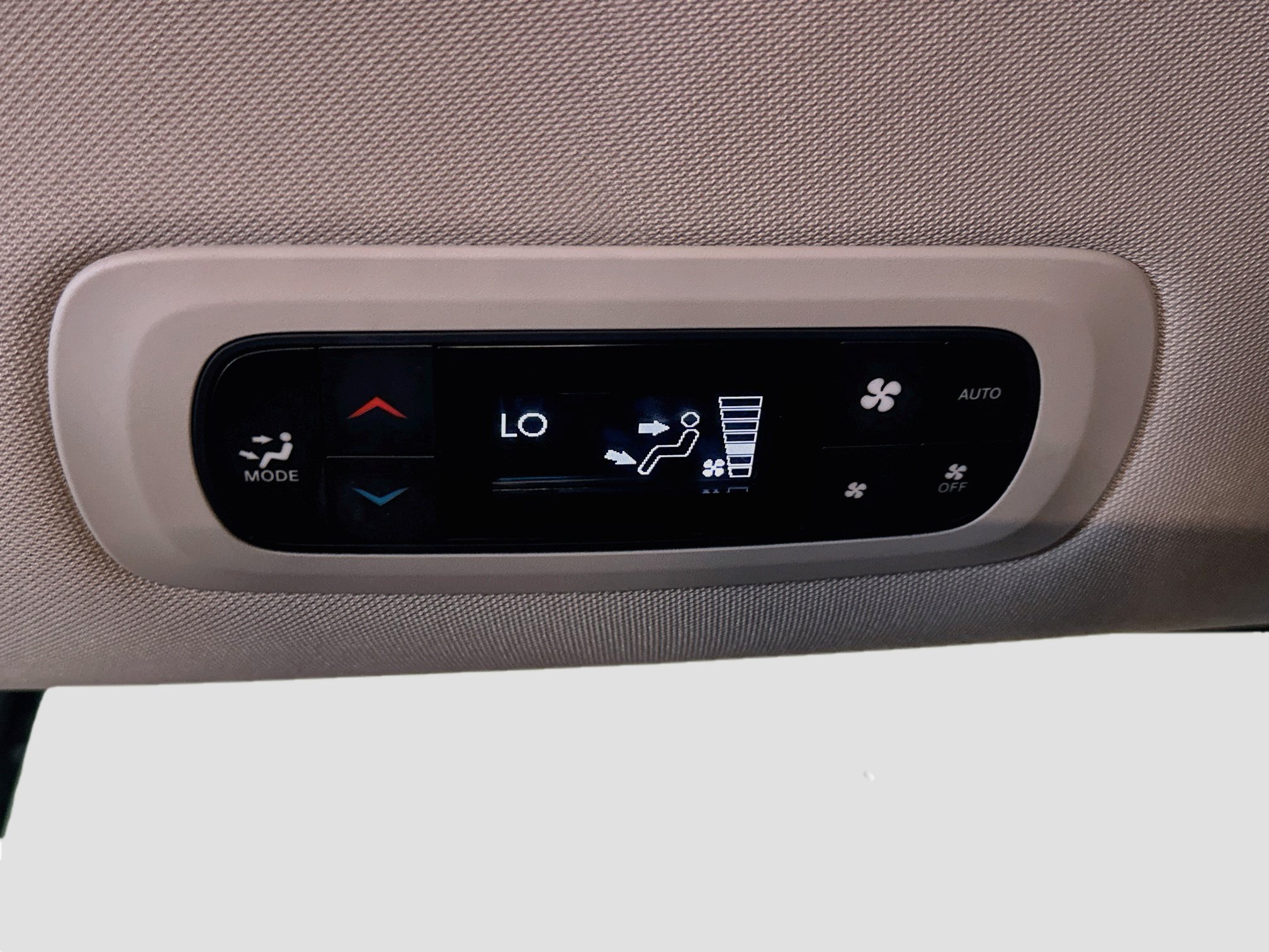 Used 2023 Chrysler Pacifica Touring-L FWD image 27