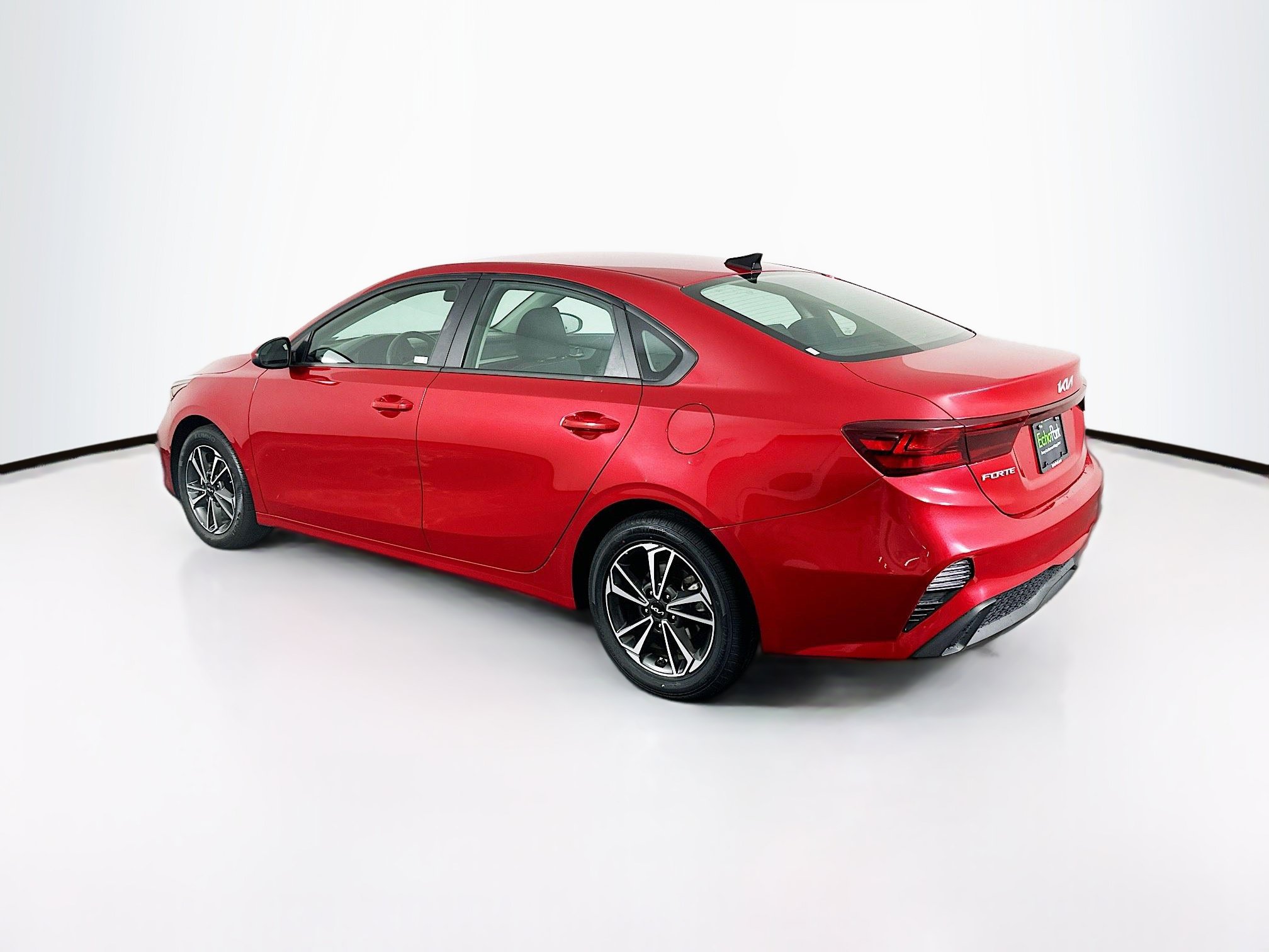 Used 2024 Kia Forte LXS FWD image 5