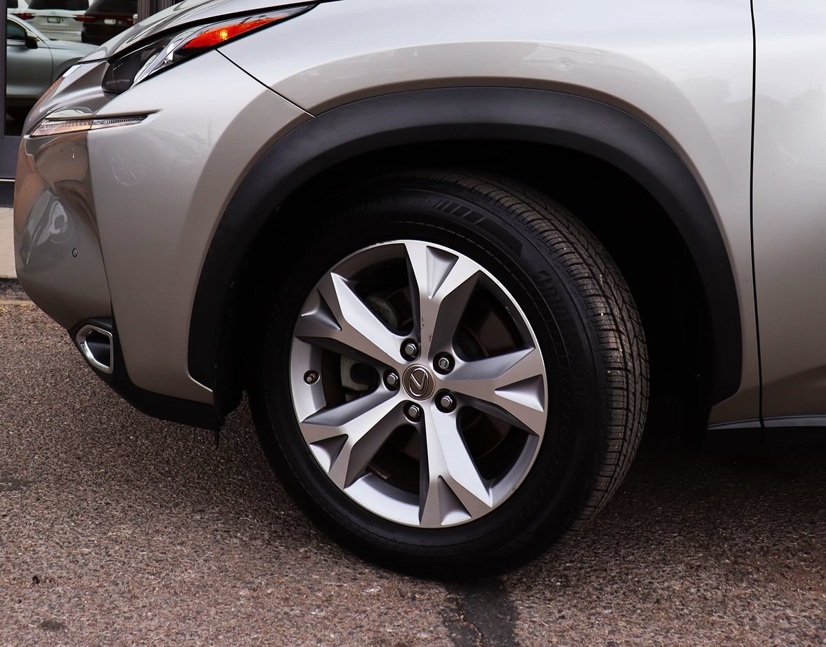 Used 2017 Lexus NX 200t FWD w/ Premium Package image 5