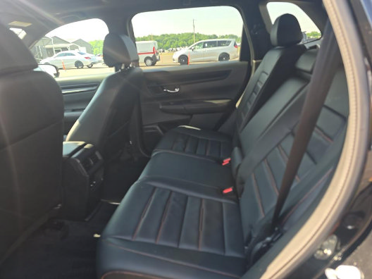 Used 2025 Honda CR-V Sport-L image 8