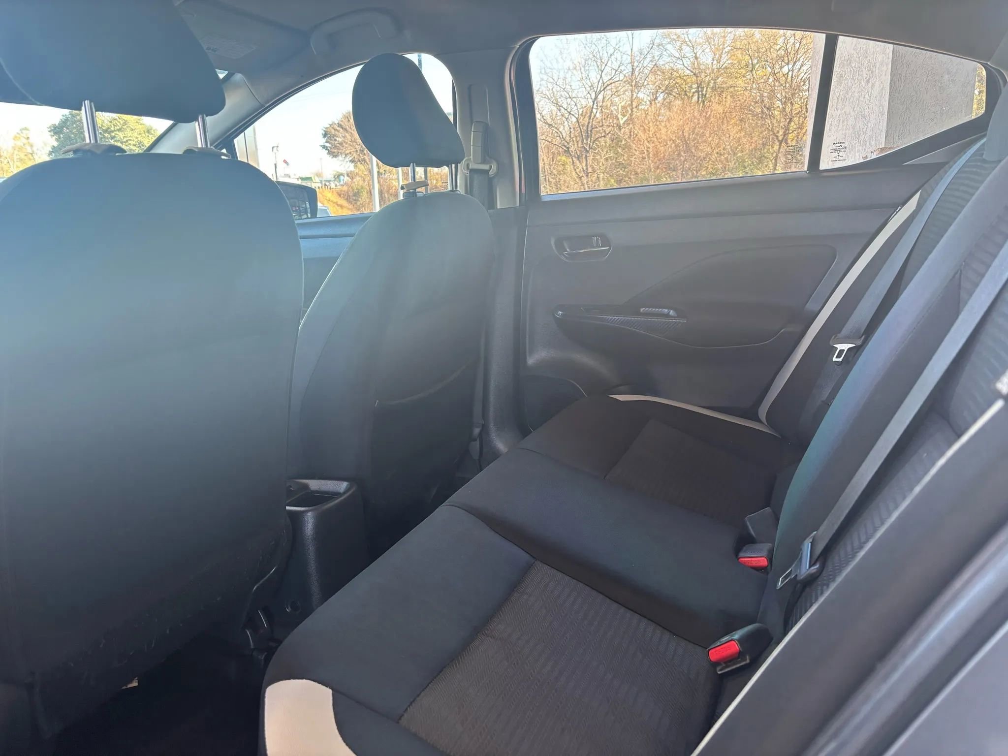 Used 2021 Nissan Versa SV image 20