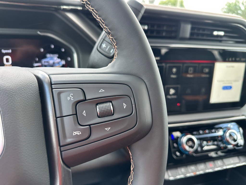 New 2025 GMC Sierra 2500 AT4 w/ AT4 Premium Plus Package image 17