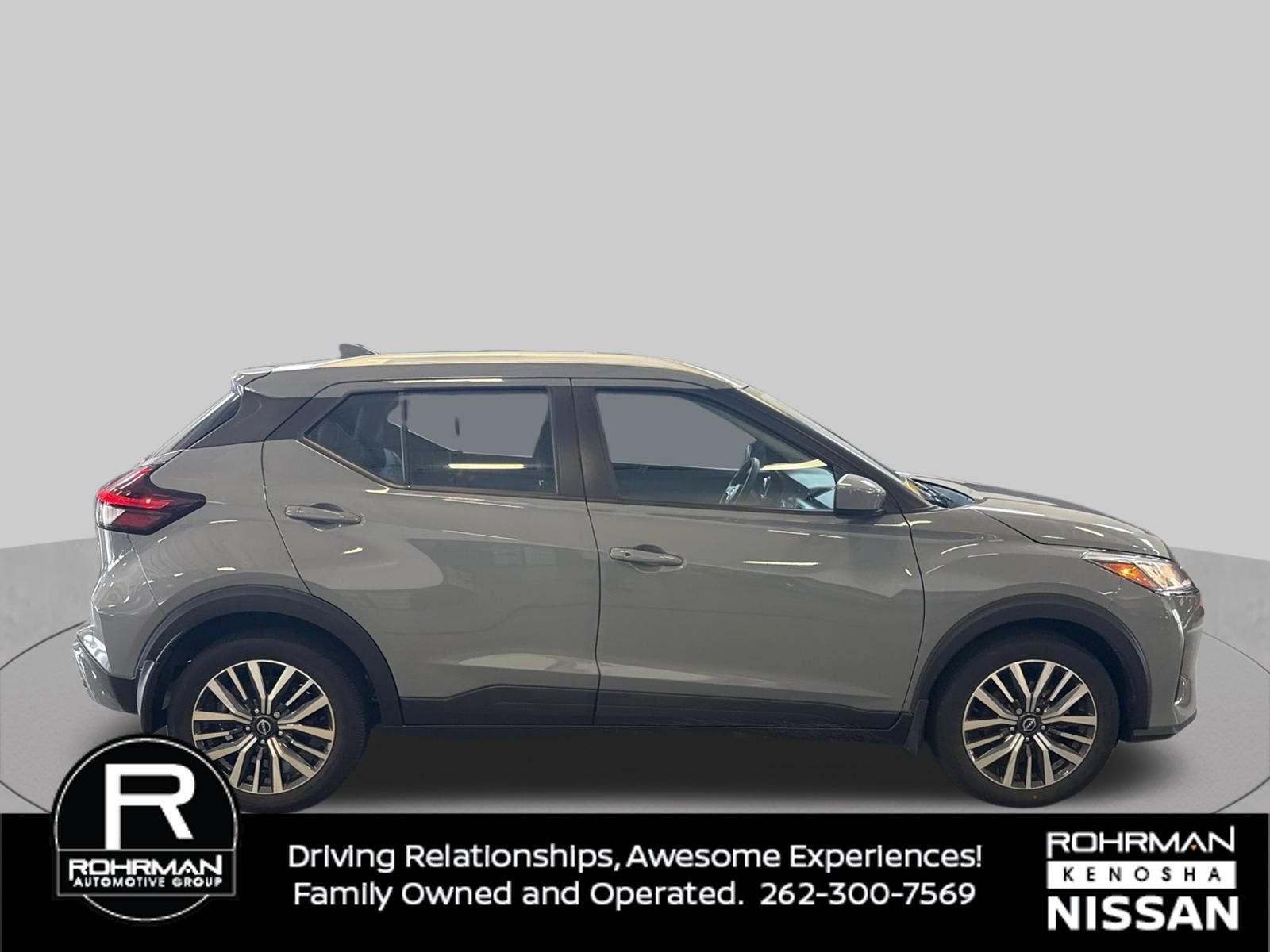 Certified 2023 Nissan Kicks SV FWD image 6