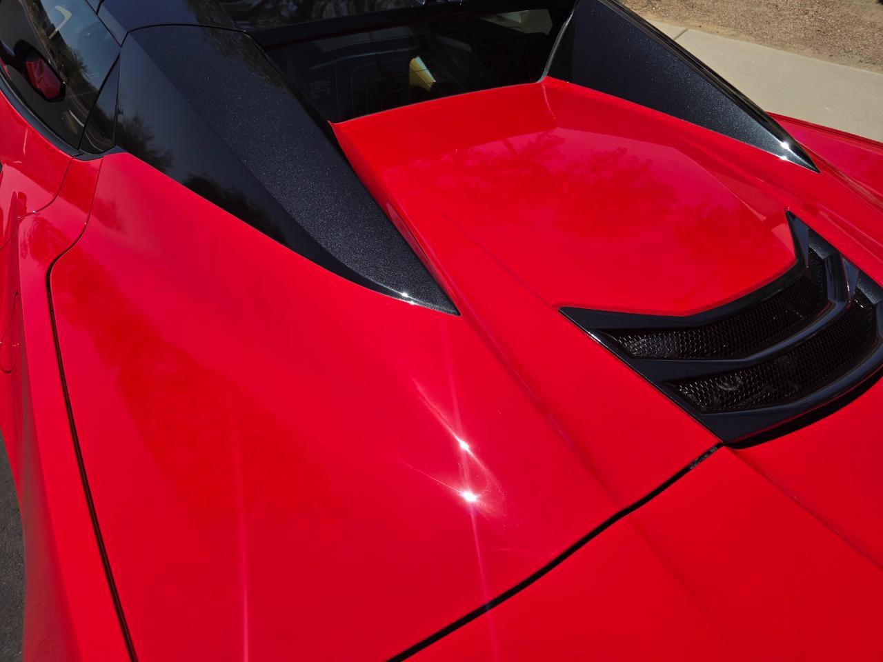 Used 2024 Chevrolet Corvette Stingray Premium Conv w/ Z51 Performance Package RWD image 21