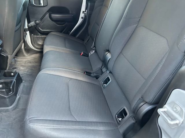 Used 2022 Jeep Gladiator Sport AWD/4WD image 24