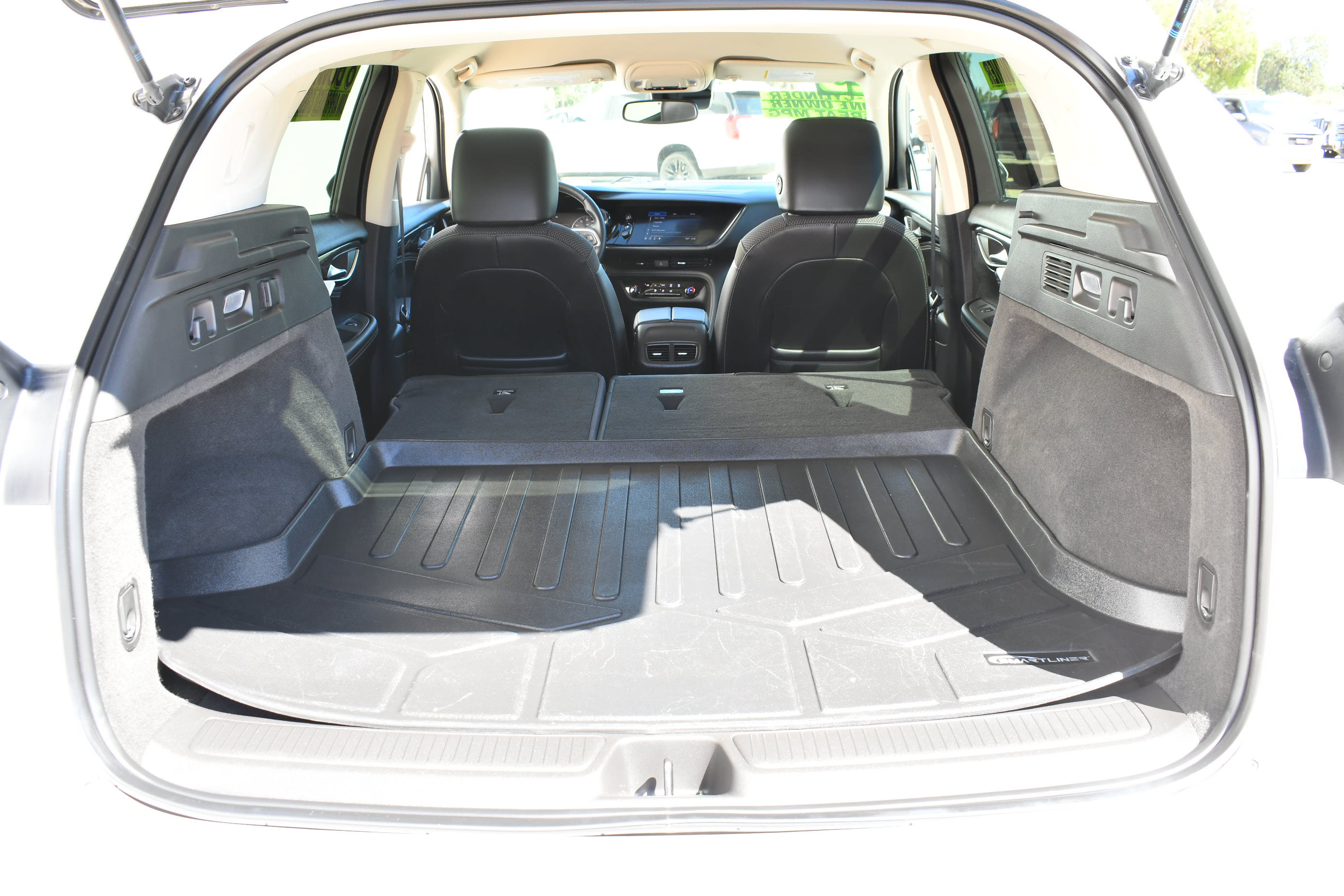 Used 2023 Buick Envision Preferred FWD image 9