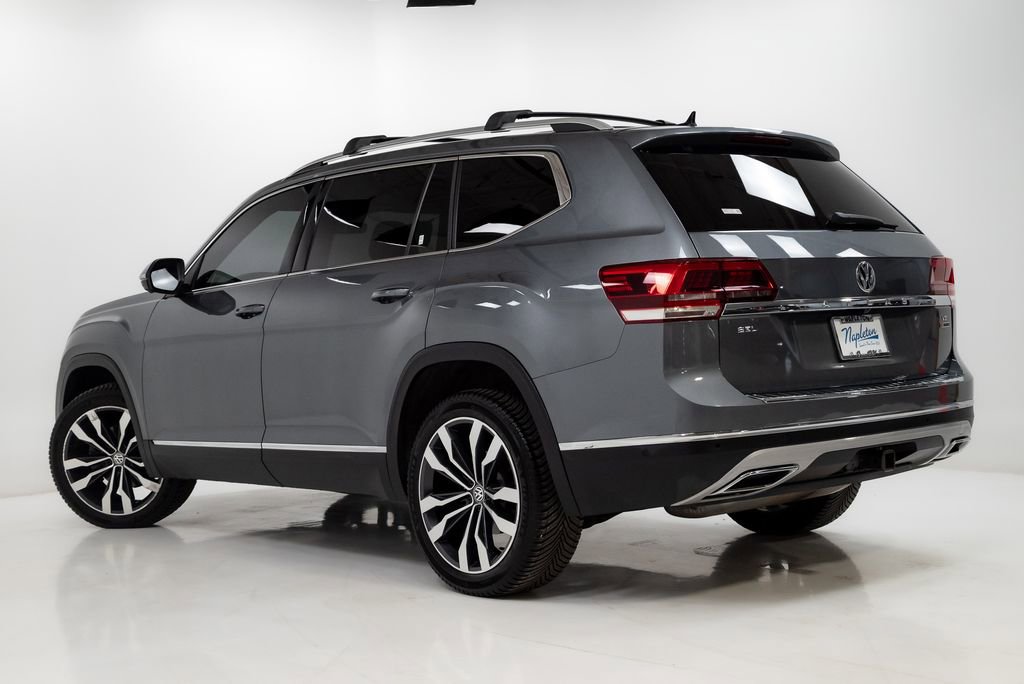 Used 2020 Volkswagen Atlas SEL R-Line image 32