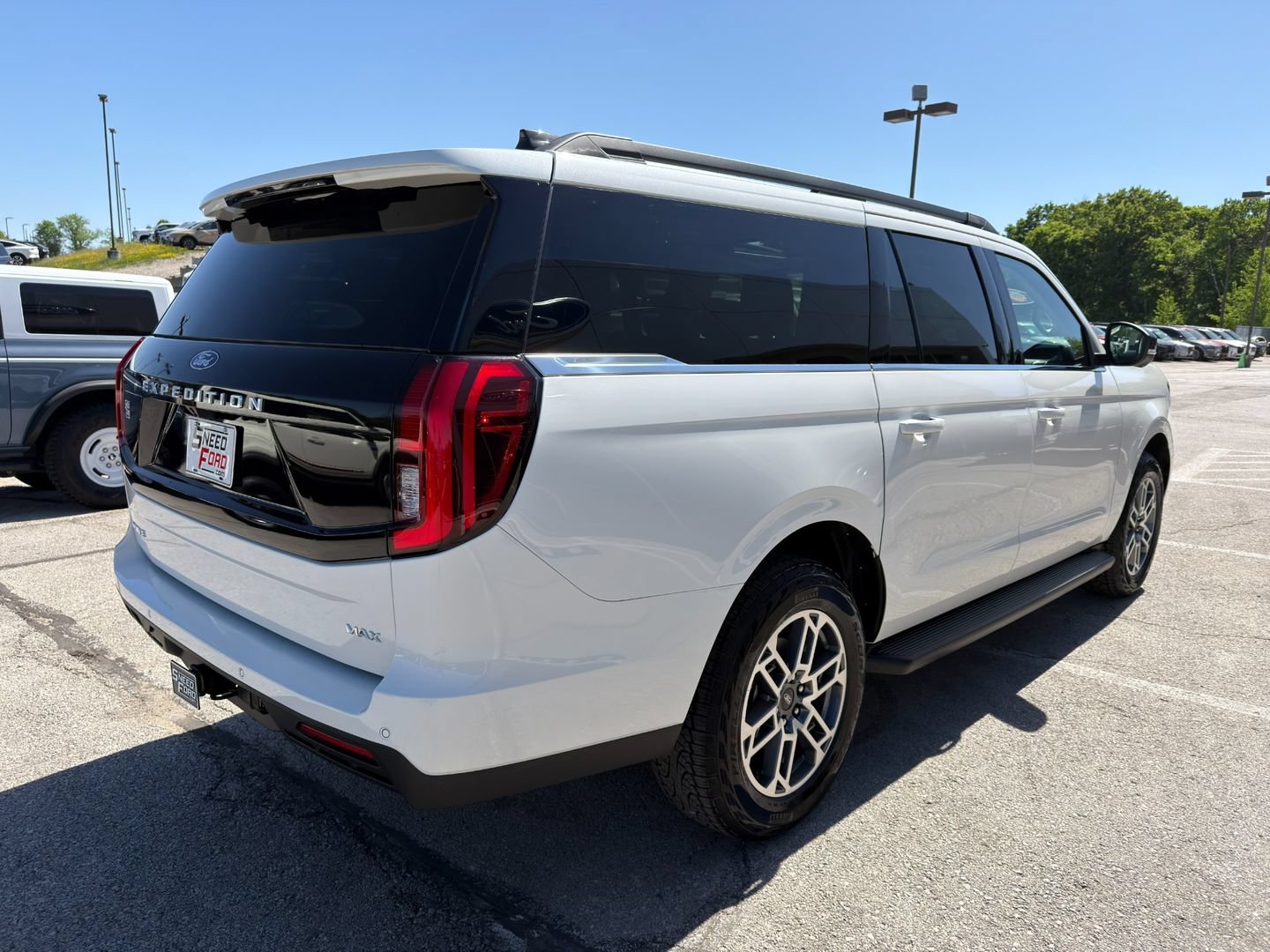 New 2026 Ford Expedition Max Active AWD/4WD image 7