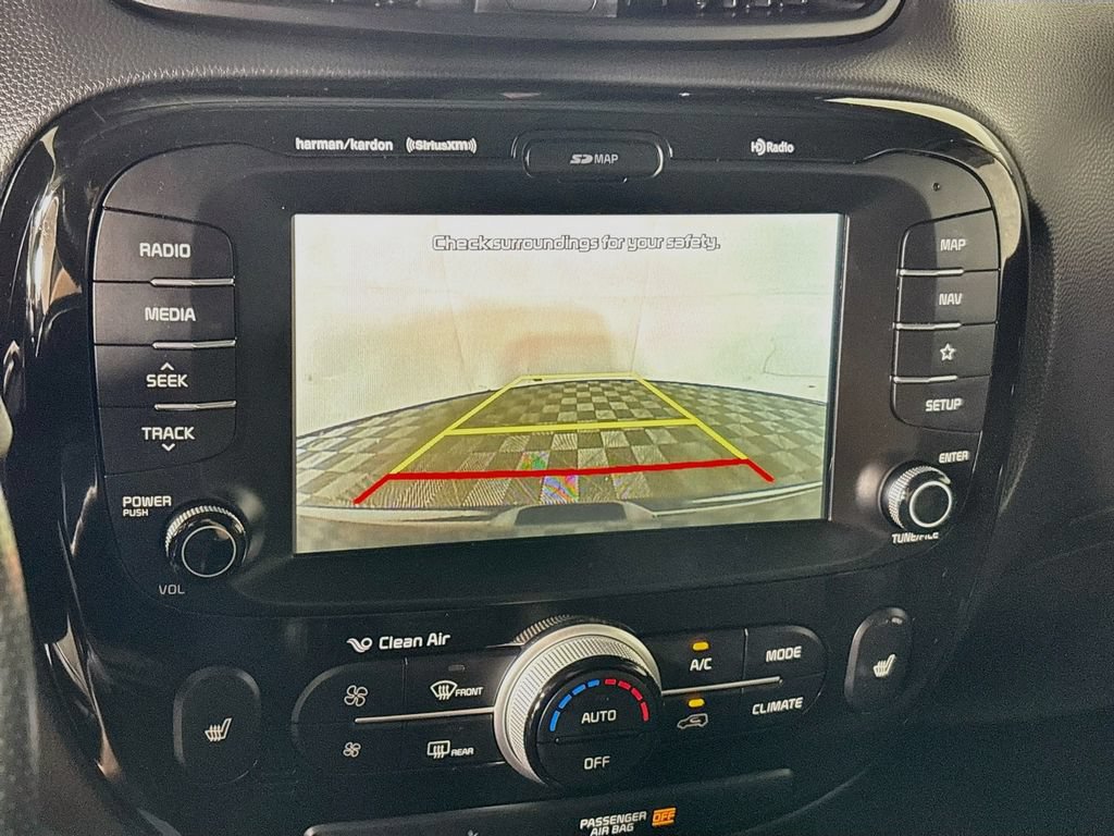 Used 2018 Kia Soul ! w/ Tech Package FWD image 18