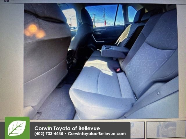 Used 2025 Toyota RAV4 XLE image 11