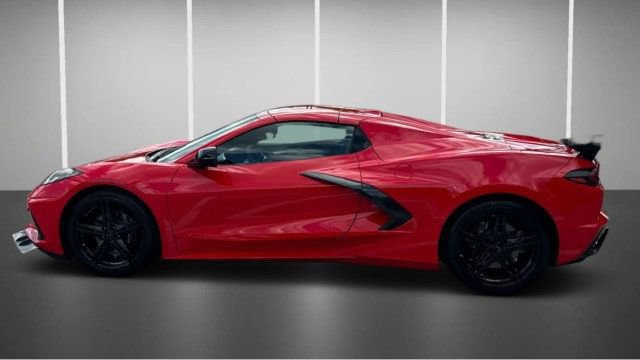 Used 2026 Chevrolet Corvette Stingray Preferred Conv w/ 2LT RWD image 3