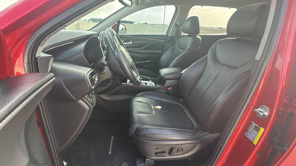 Used 2020 Hyundai Santa Fe Limited FWD image 4