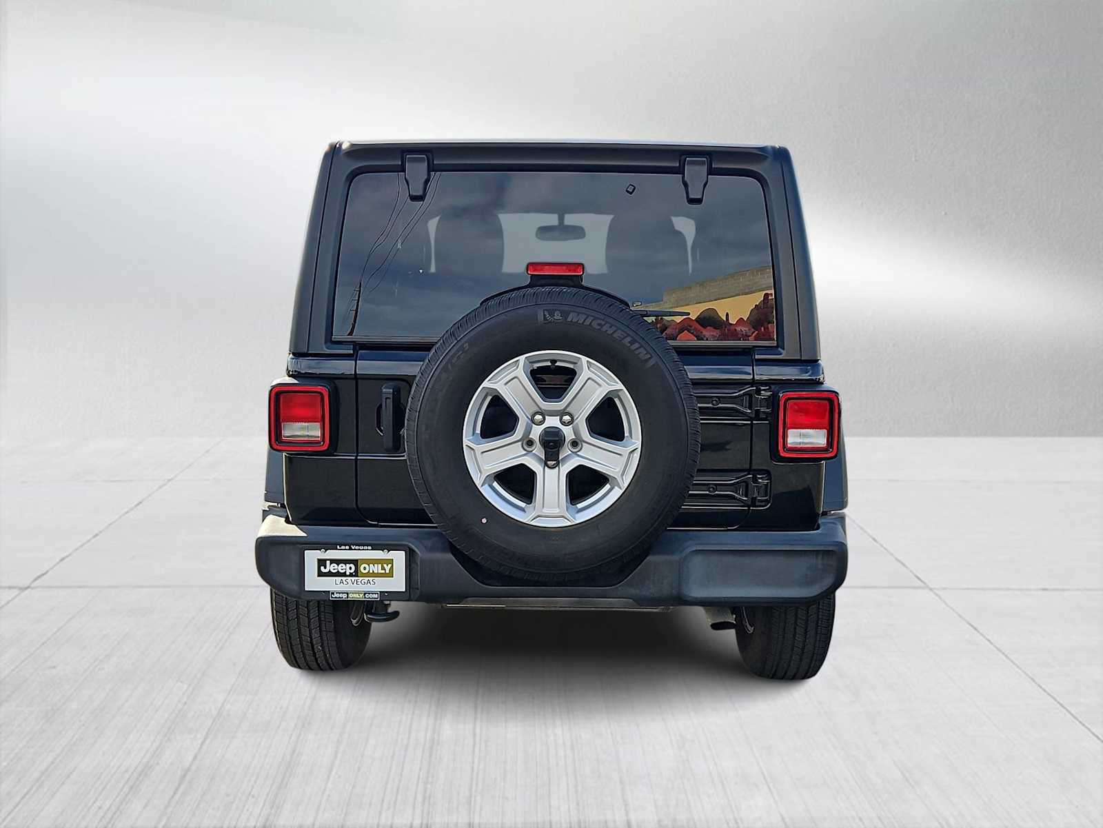 Used 2021 Jeep Wrangler Sport S image 7