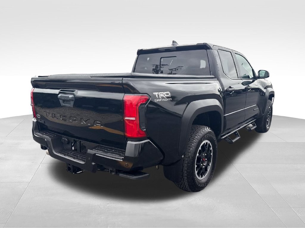 Used 2024 Toyota Tacoma TRD Off-Road w/ TRD Off Road Upgrade Package AWD/4WD image 6