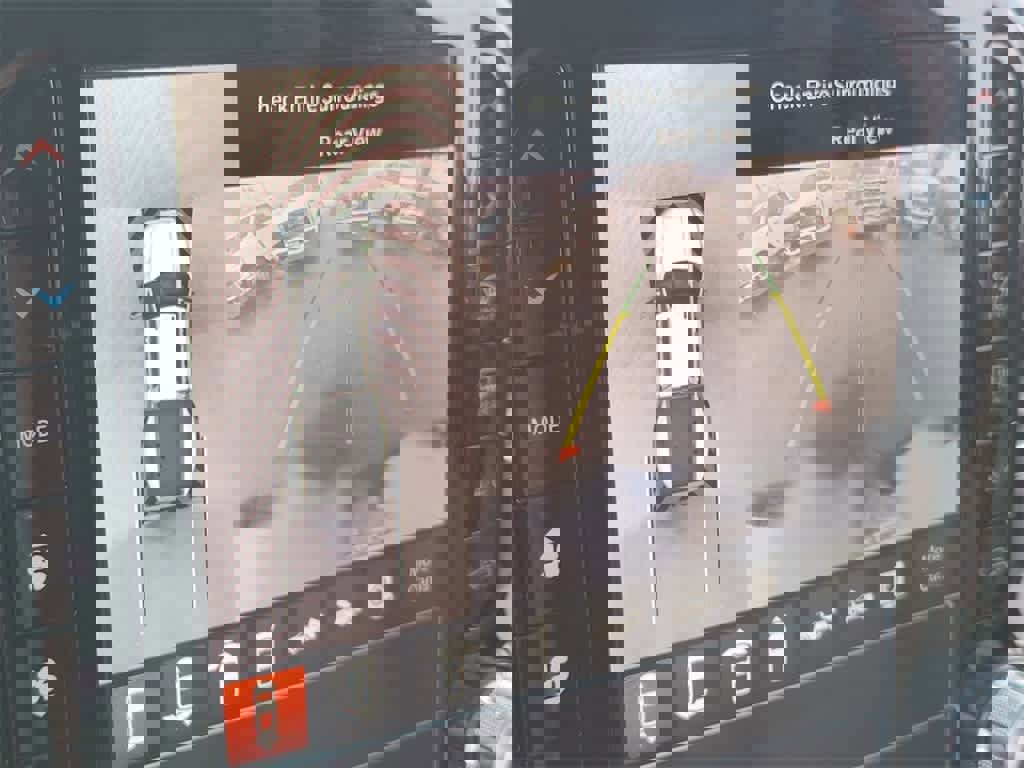 Used 2023 RAM 3500 Limited image 23