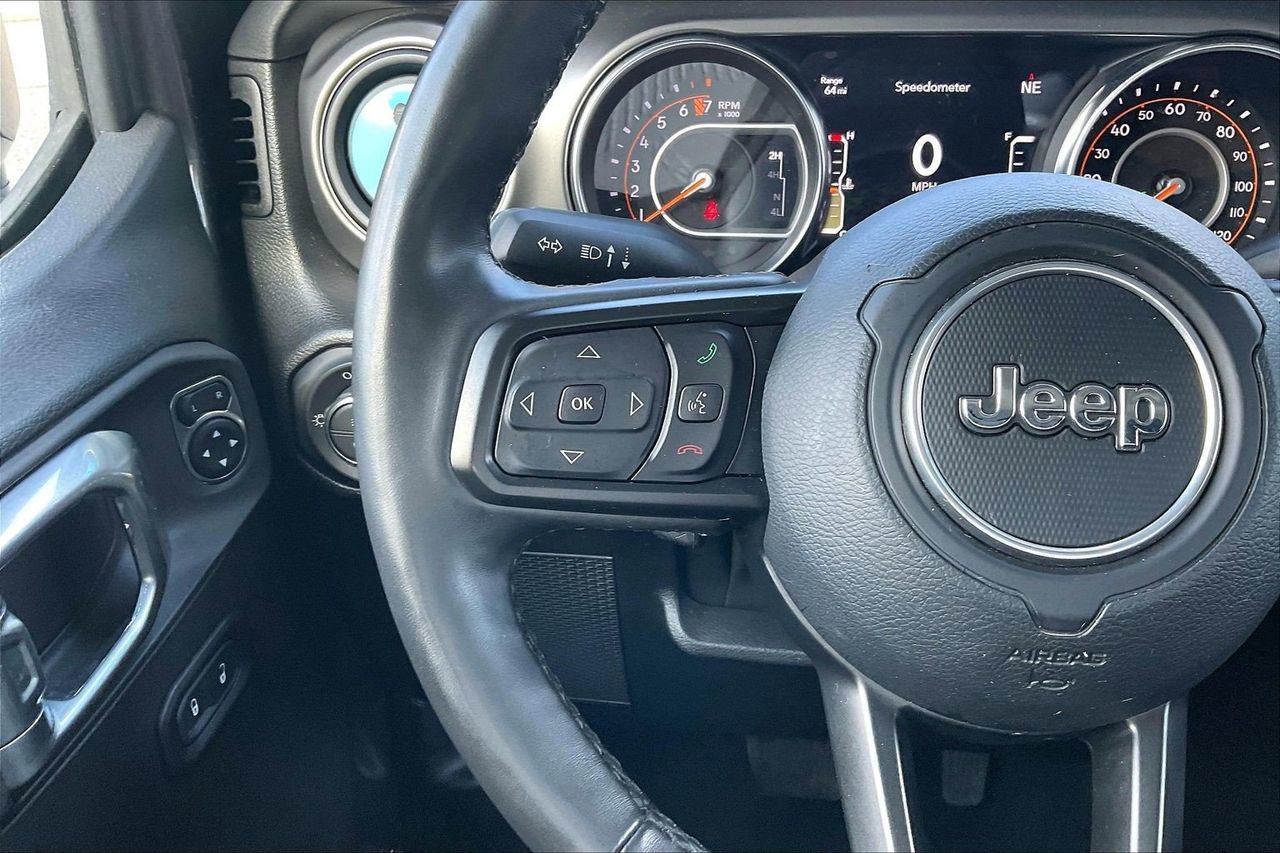 Certified 2022 Jeep Gladiator Sport image 29