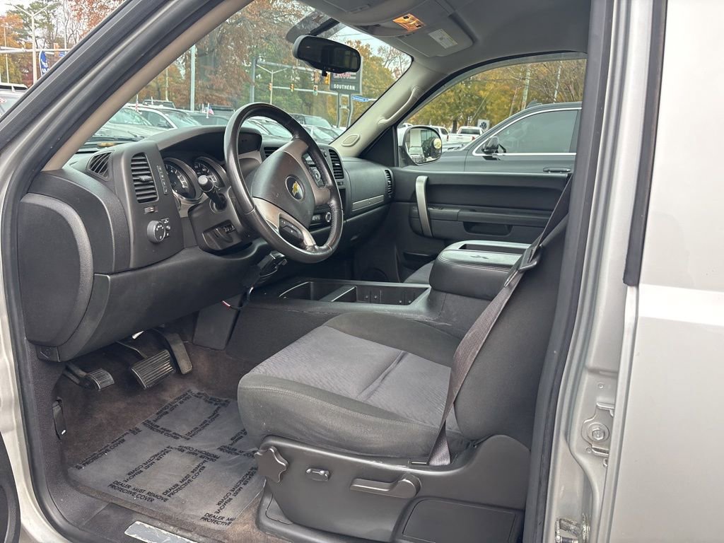 Used 2011 Chevrolet Silverado 1500 LT w/ All-Star Edition image 50