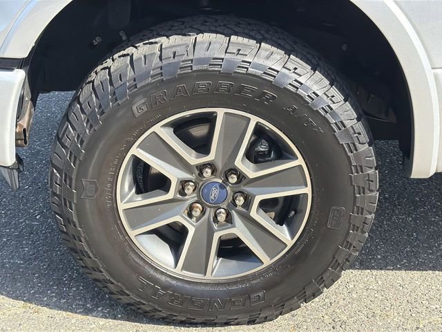 Used 2015 Ford F150 XLT w/ Equipment Group 301A Mid image 12